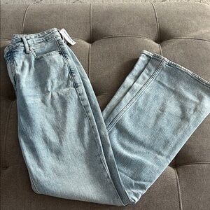 Old Navy Women's Light Blue Flare Jeans